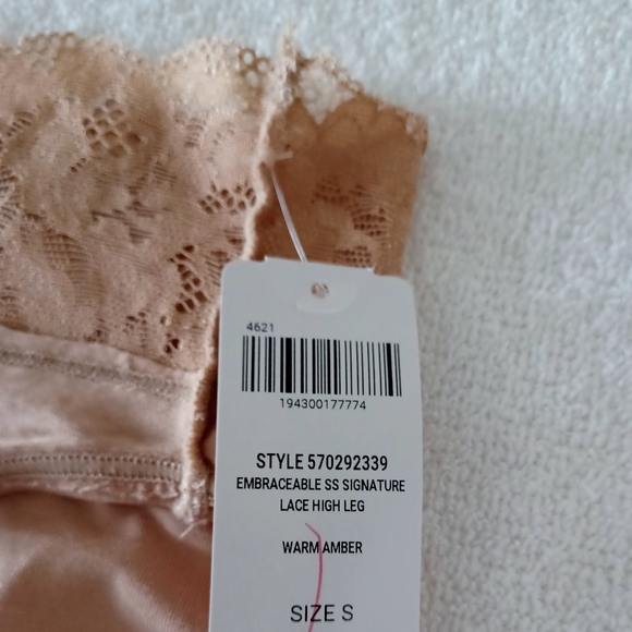 SOMA Embraceable Lace High Leg Beige Panty, size S - Picture 6 of 8